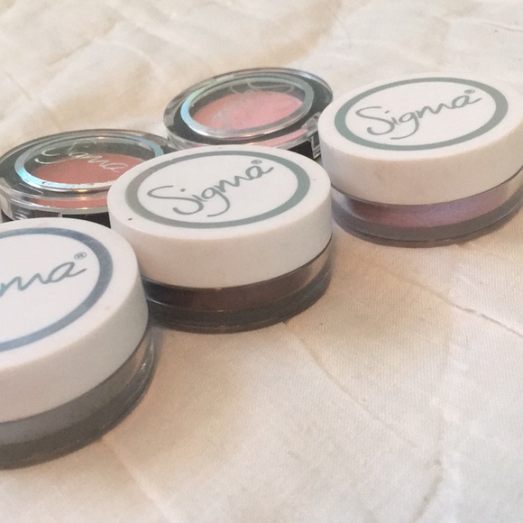 Sigma Beauty Glow Glitter Eye Shadow Set Bundle - Picture 3 of 8